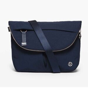 Lululemon All Night Festival Bag